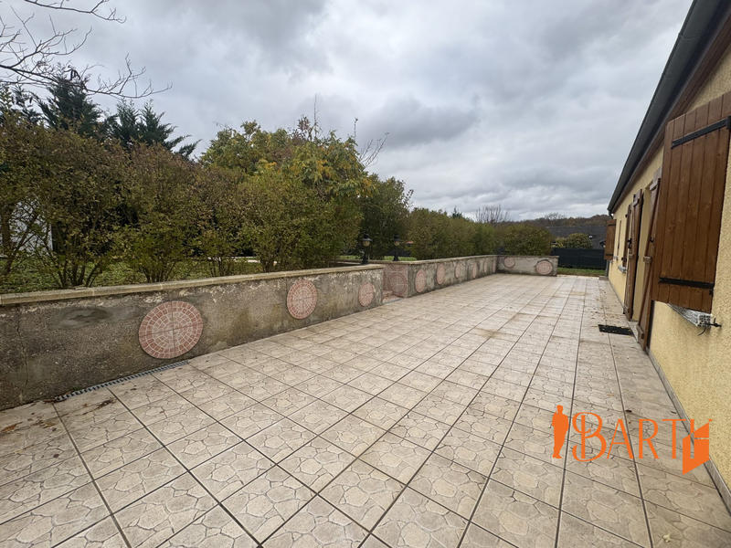 Maison traditionnelle - 98 m² - 5 pièces