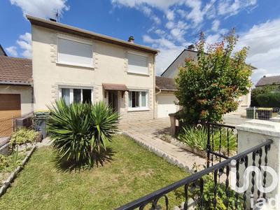 Maison - 86 m² - 4 pièces