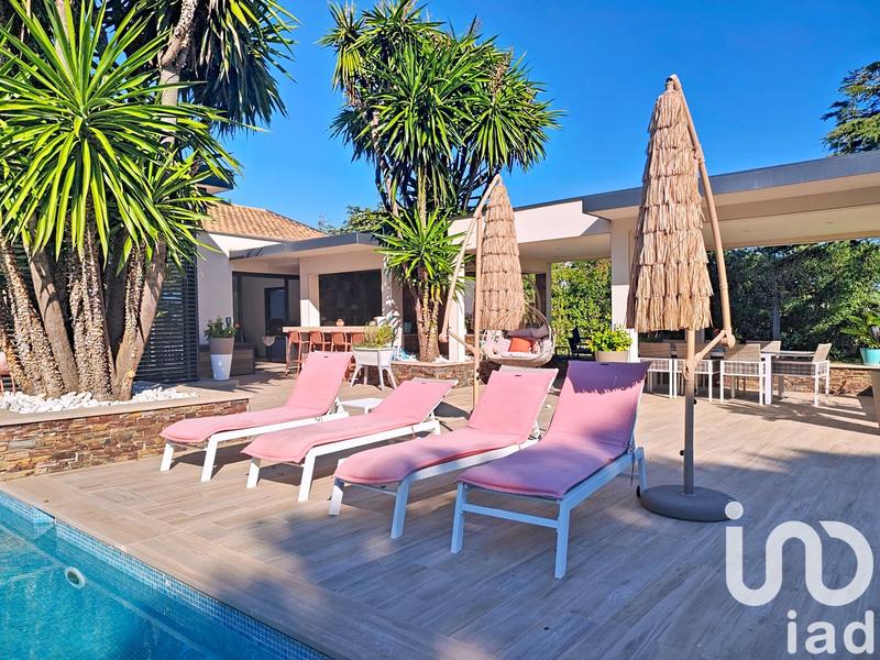 Maison - 350 m² - 7 pièces