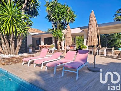 Maison - 350 m² - 7 pièces