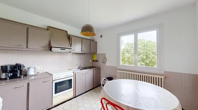 Maison ancienne - 141 m² - 7 pièces