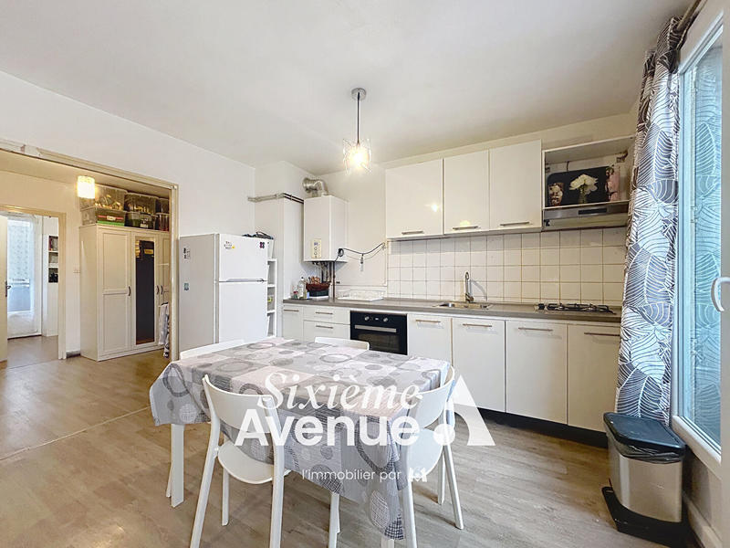 Appartement - 57 m² - 3 pièces