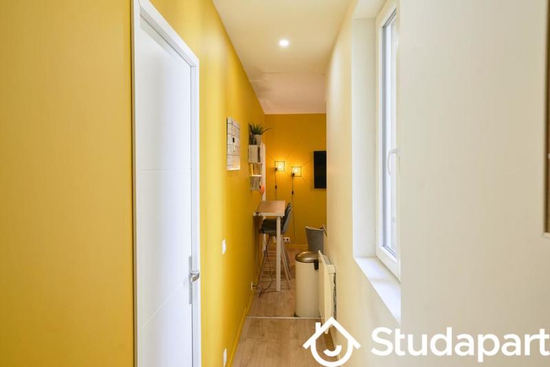 Chambre - 10 m² - 1 pièce