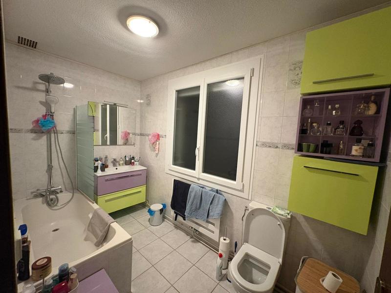 Maison - 105 m² - 4 pièces