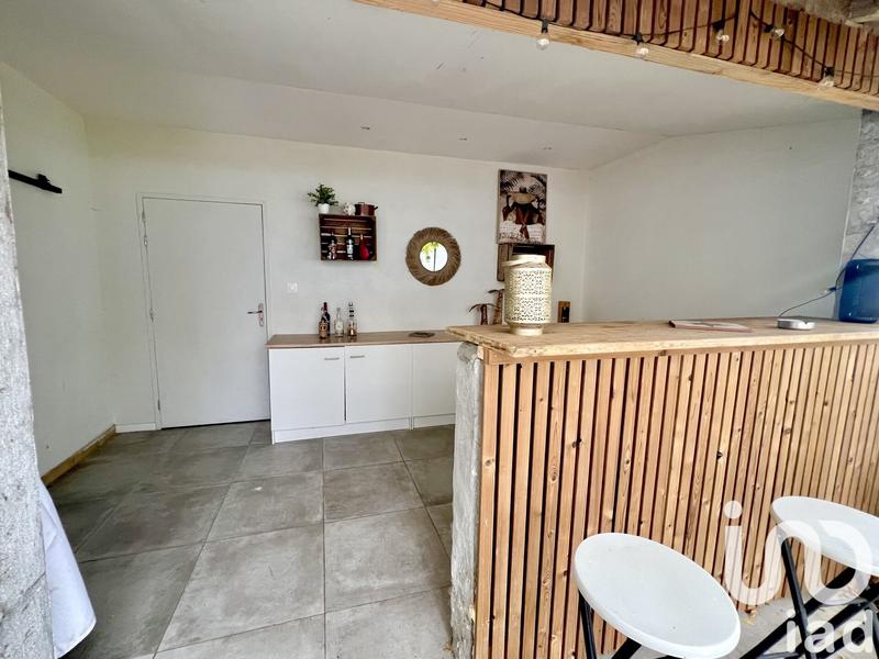 Maison - 201 m² - 6 pièces