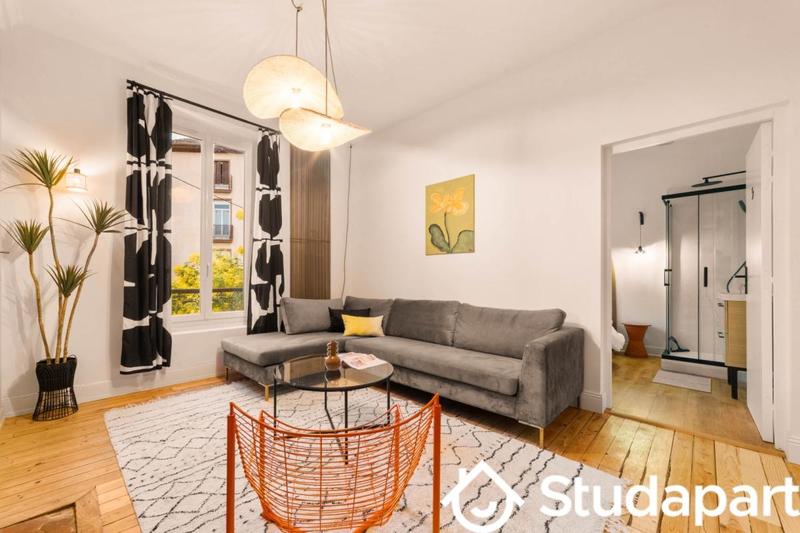 Chambre - 10 m² - 1 pièce