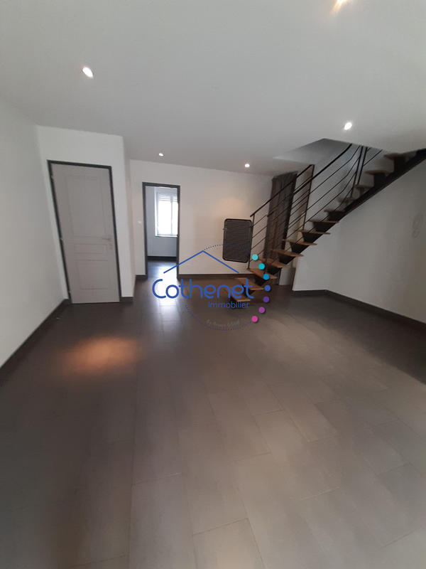 Appartement - 104 m² - 4 pièces