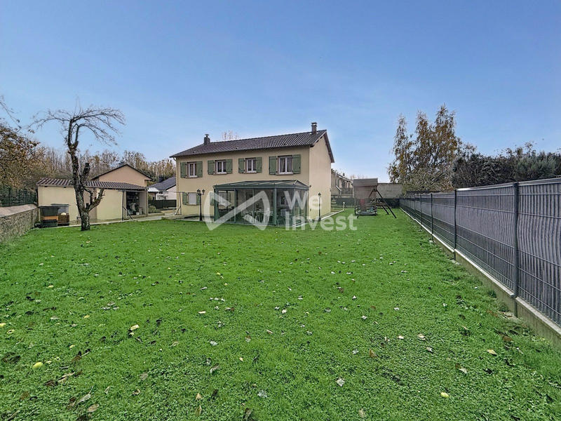 Maison - 132 m² - 9 pièces