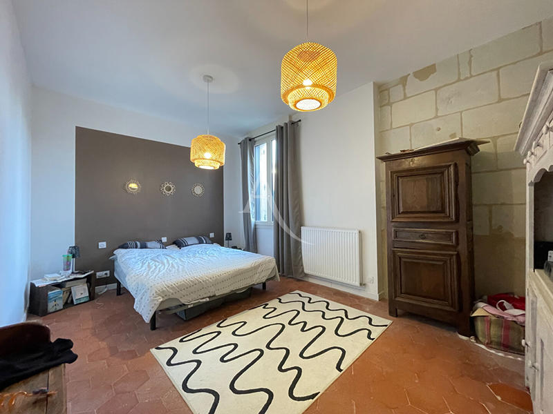 Maison - 212 m² - 7 pièces