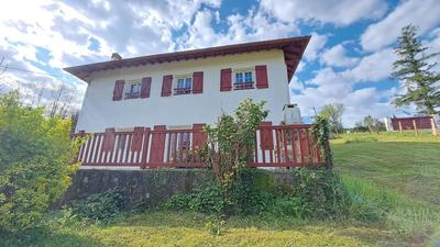 Demeure - 175 m² - 6 pièces