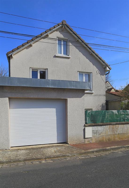 Maison - 95 m² - 6 pièces