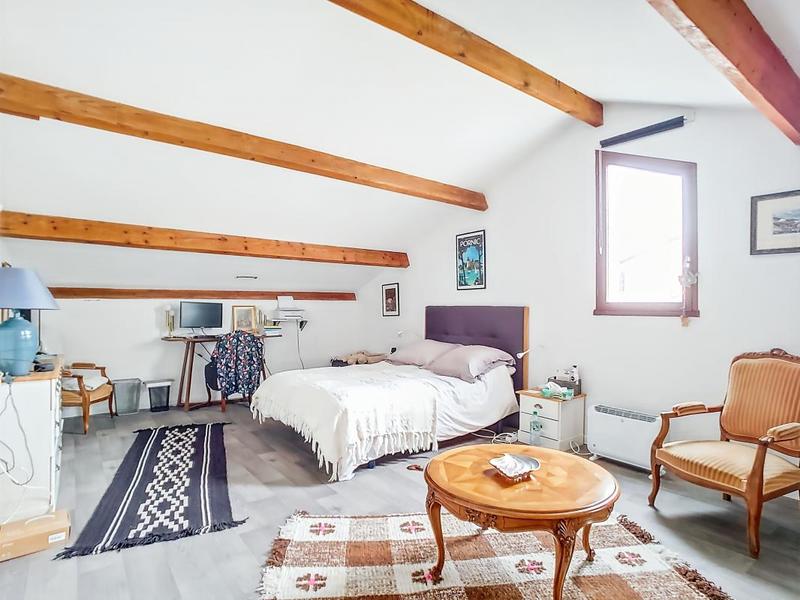 Maison - 160 m² - 7 pièces