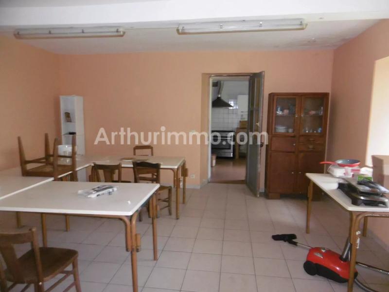 Maison - 570 m² - 31 pièces