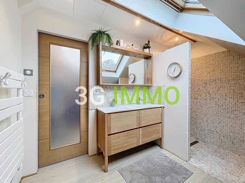 Maison - 115 m² - 6 pièces