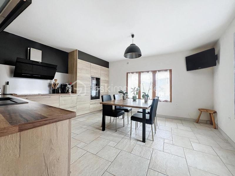 Maison en pierre - 160 m² - 6 pièces