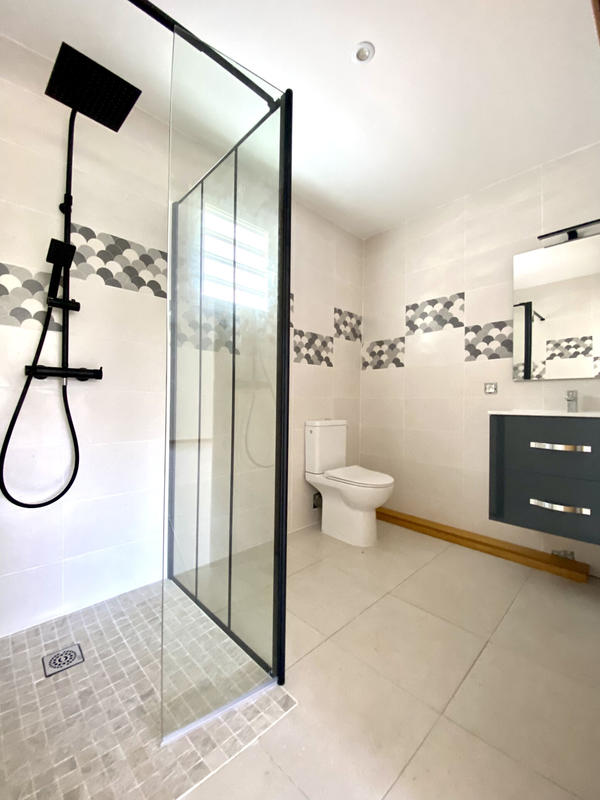 Local commercial - 231 m²