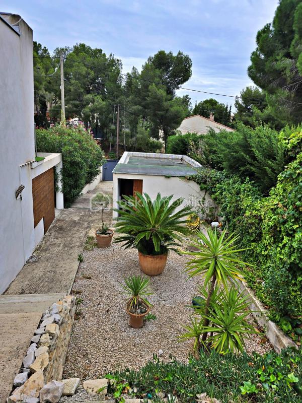 Maison traditionnelle - 202 m² - 7 pièces