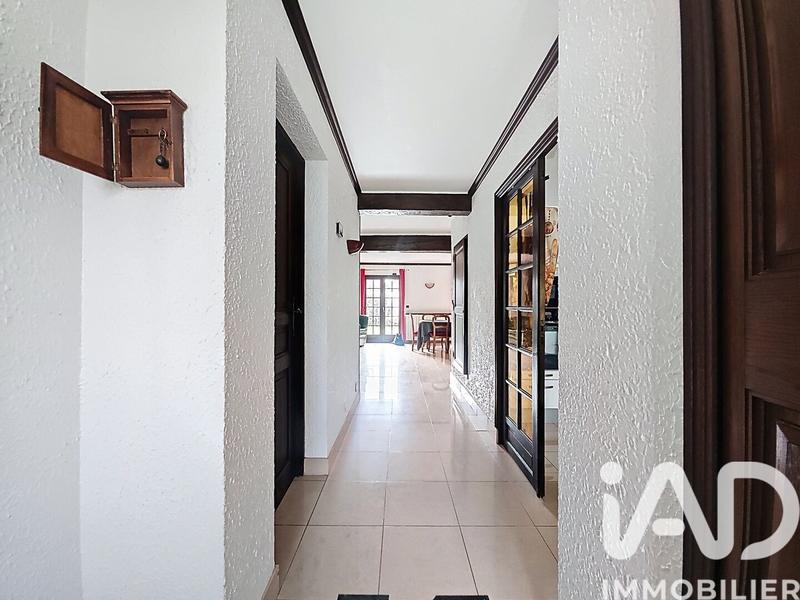 Maison - 190 m² - 8 pièces