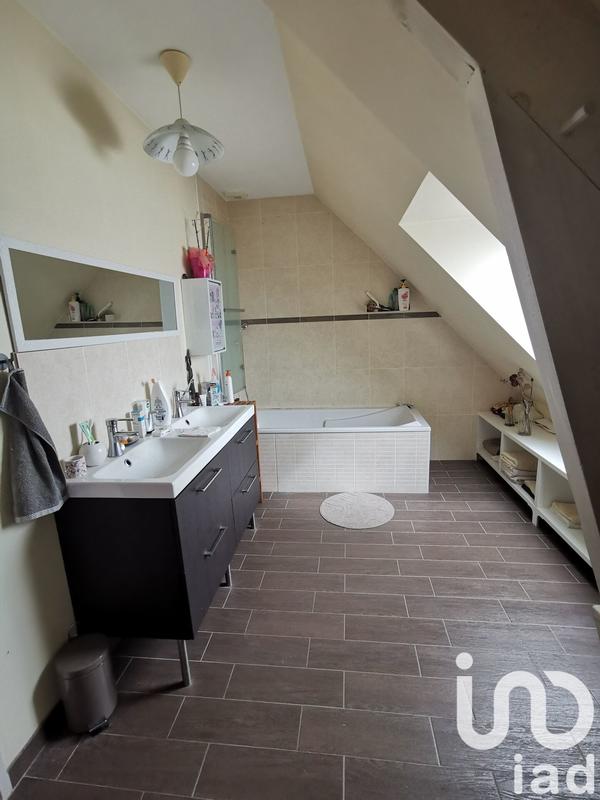 Maison - 145 m² - 7 pièces