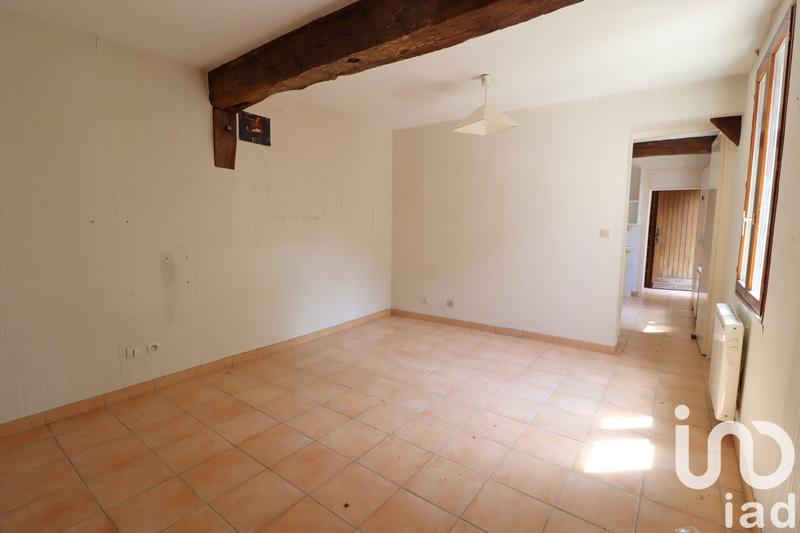 Appartement - 96 m² - 6 pièces