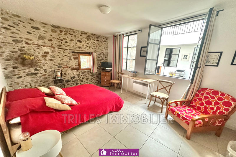 Maison - 325 m² - 9 pièces