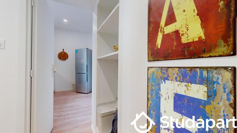 Chambre - 11 m² - 1 pièce