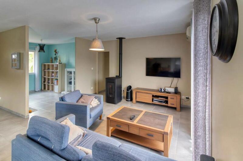 Villa - 145 m² - 6 pièces