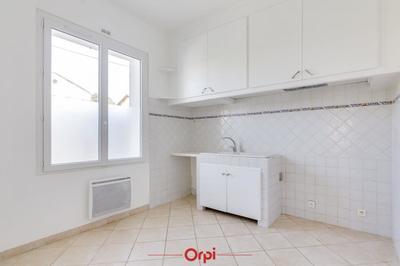 Appartement - 82 m² - 3 pièces