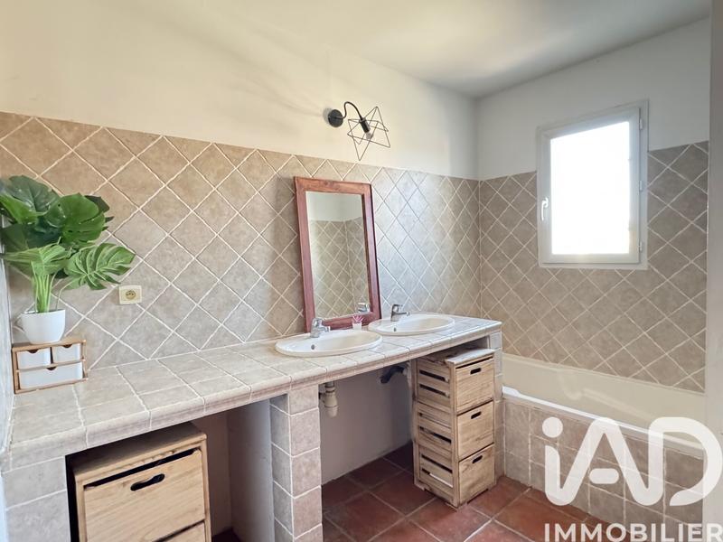 Maison - 111 m² - 6 pièces