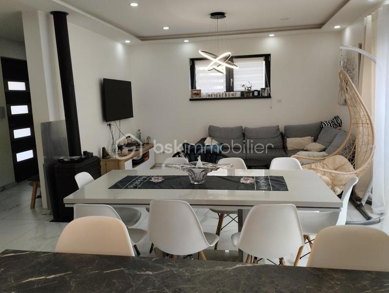 Maison - 114 m² - 5 pièces