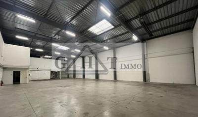Entrepôt - 1 188 m²