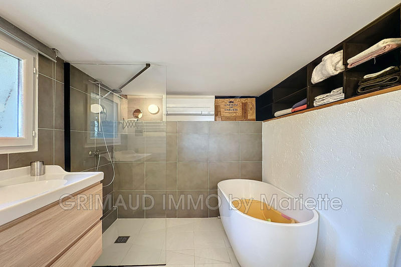 Maison de village - 140 m² - 7 pièces