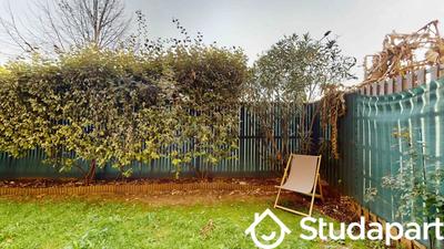 Chambre - 9 m² - 1 pièce