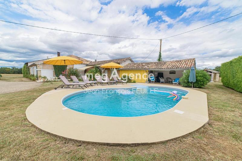 Maison - 400 m² - 10 pièces