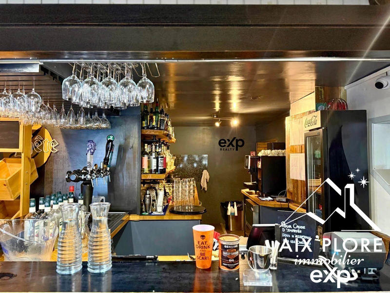 Fonds de commerce - Magasins - 308 m²