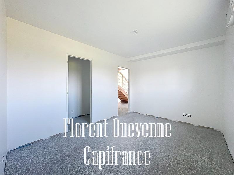 Maison - 115 m² - 6 pièces