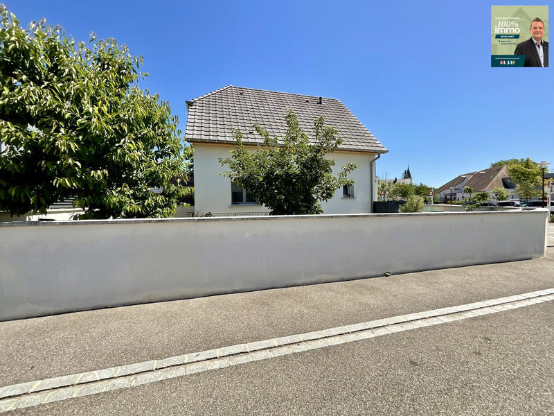 Maison traditionnelle - 94 m² - 5 pièces