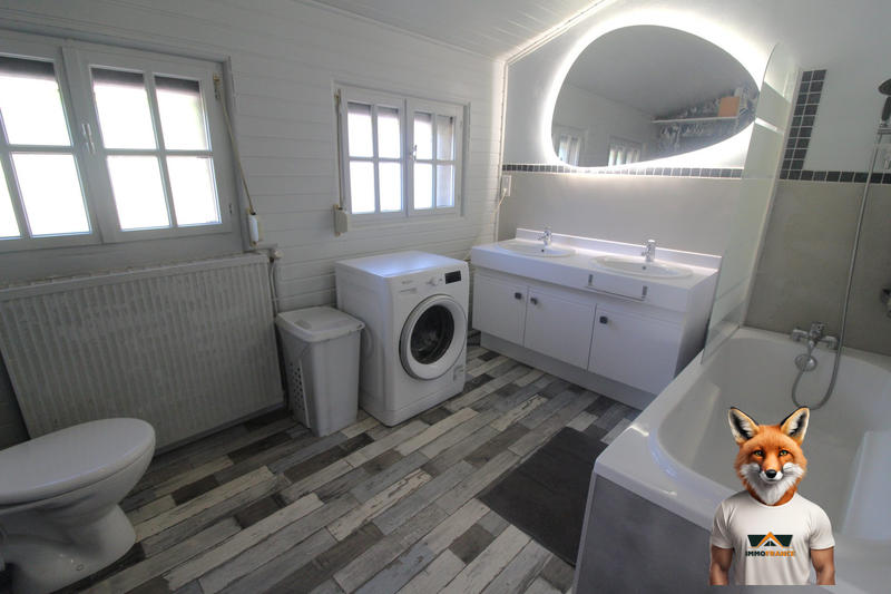 Maison - 165 m² - 8 pièces