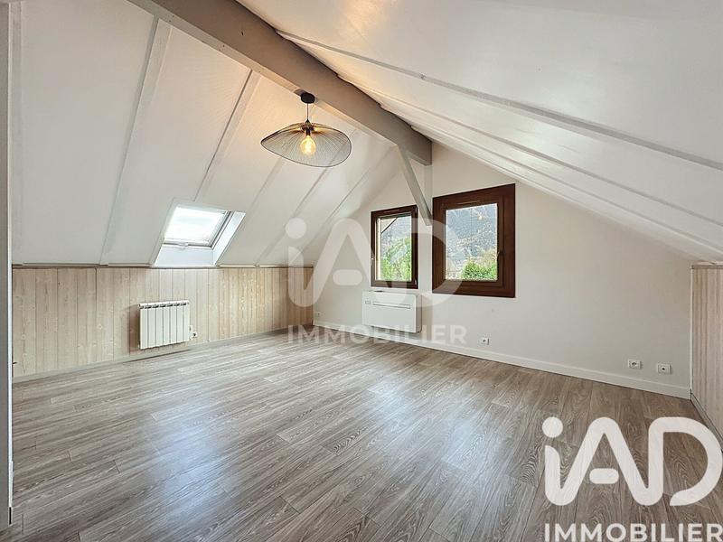 Maison - 153 m² - 7 pièces