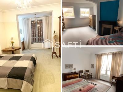 Maison - 219 m² - 7 pièces