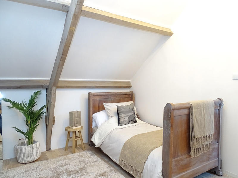 Maison - 94 m² - 5 pièces