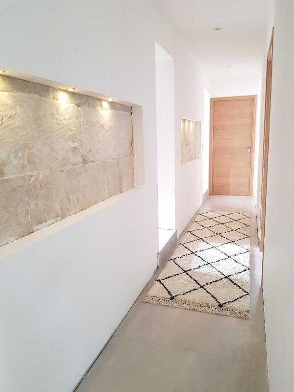 Maison - 220 m² - 5 pièces