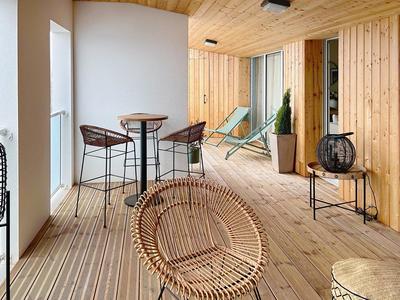 Appartement - 105 m² - 4 pièces