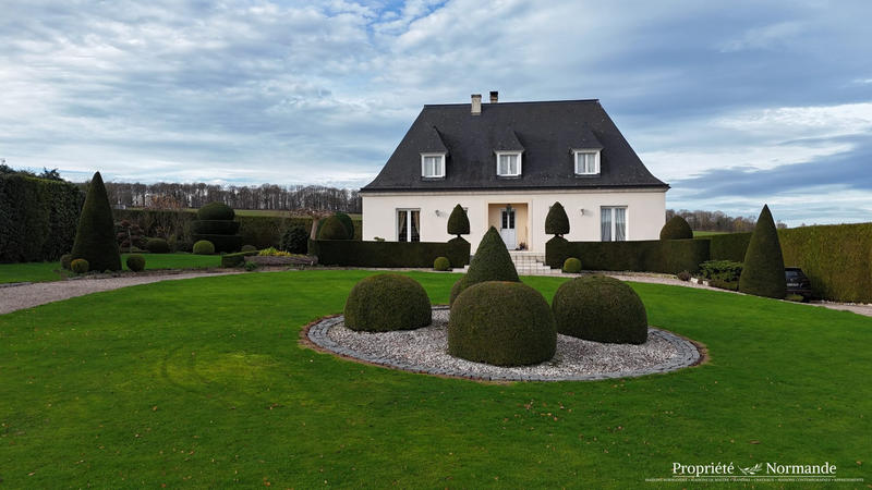 Villa - 190 m² - 6 pièces