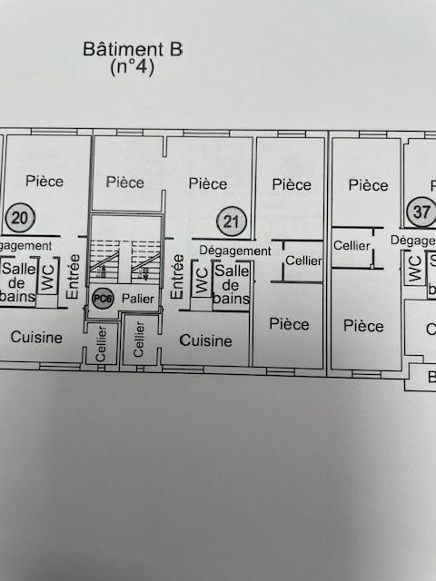 Appartement ancien - 82 m² - 4 pièces