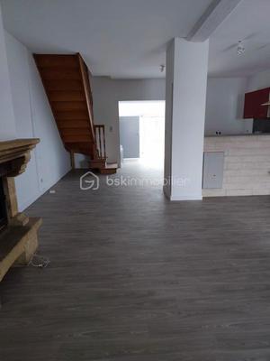 Maison de bourg - 86 m² - 5 pièces
