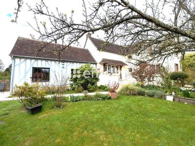 Maison - 140 m² - 5 pièces