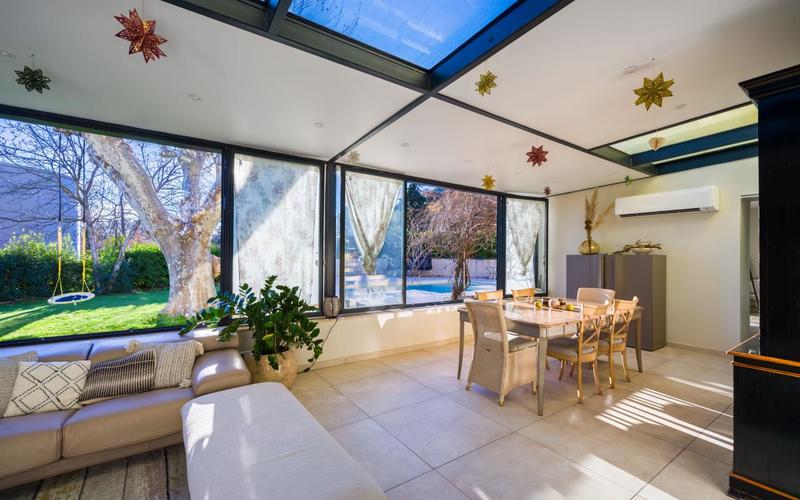 Maison - 364 m² - 7 pièces