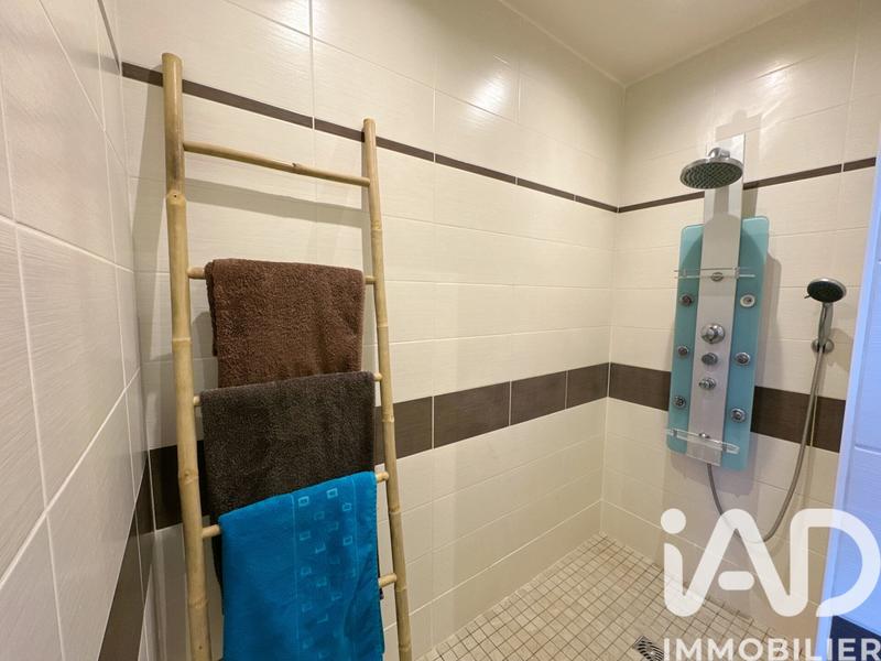 Maison - 140 m² - 5 pièces