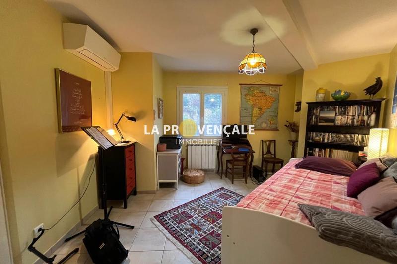 Maison - 152 m² - 6 pièces